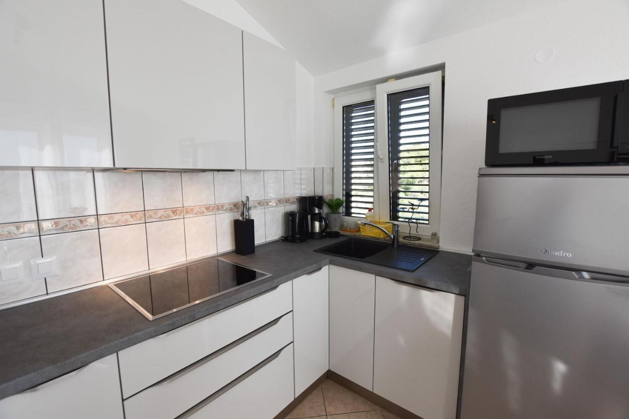 Apartments Karmen I Primošten Dış mekan fotoğraf