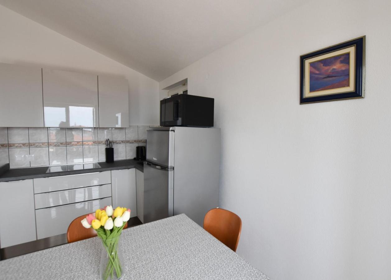 Apartments Karmen I Primošten Dış mekan fotoğraf