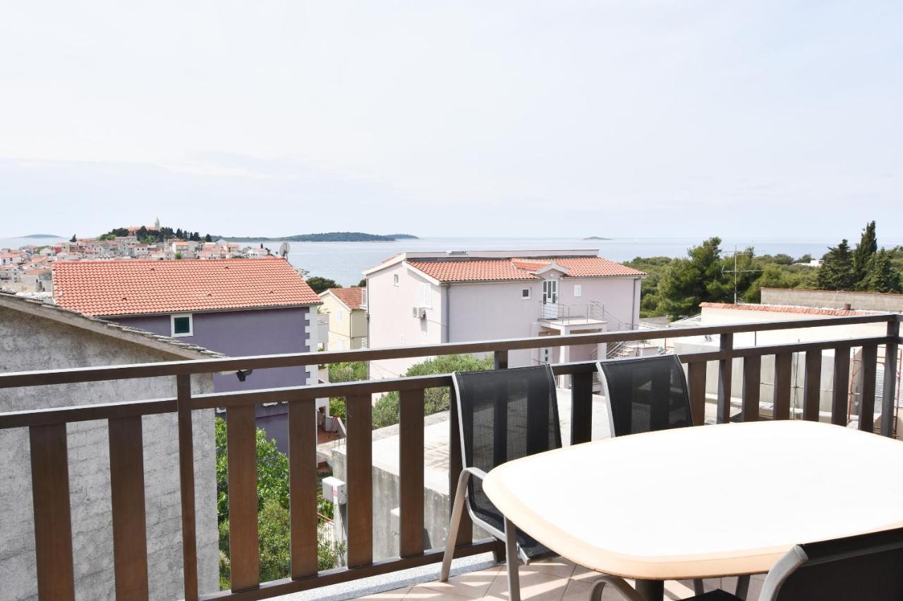 Apartments Karmen I Primošten Dış mekan fotoğraf