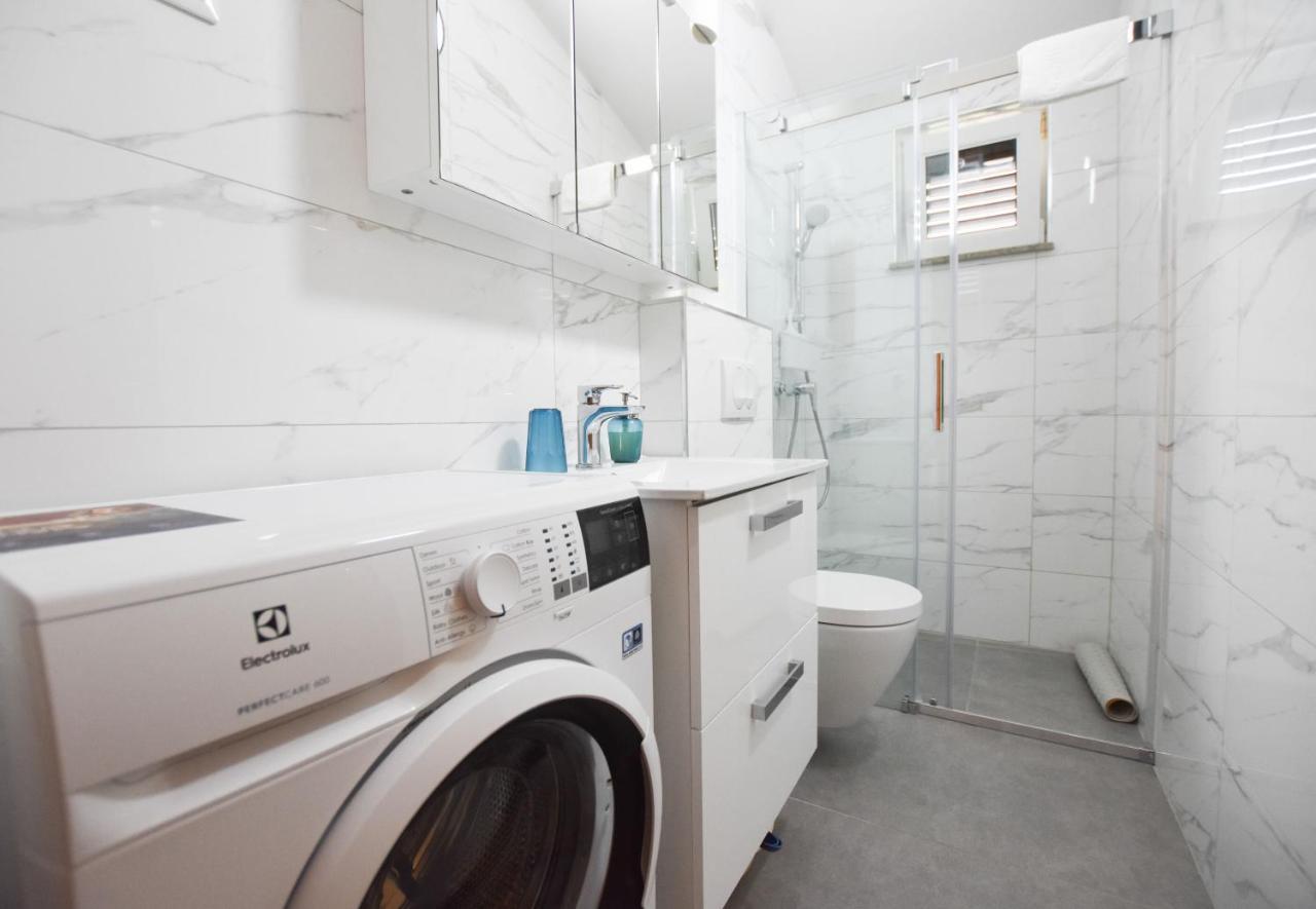 Apartments Karmen I Primošten Dış mekan fotoğraf