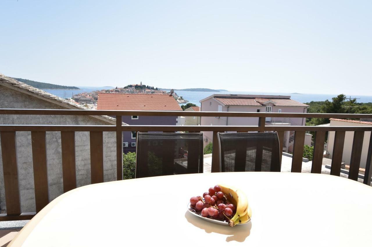Apartments Karmen I Primošten Dış mekan fotoğraf